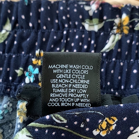 Torrid Floral 5” Pull-on Stretch Crepe Short - Picture 10 of 11